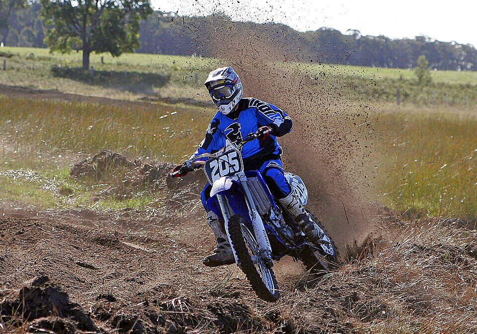 MotoX_racing03_edit